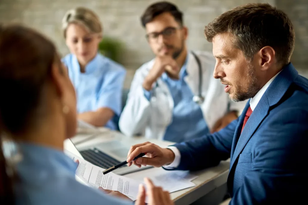 financial advisors for dentists-img